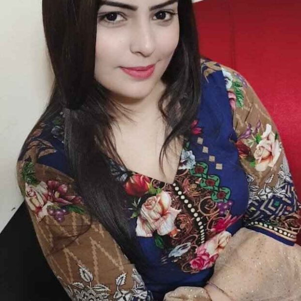 suhani-indian-girl-indian-escort-in-abu-dhabi-1986108_original - Copy